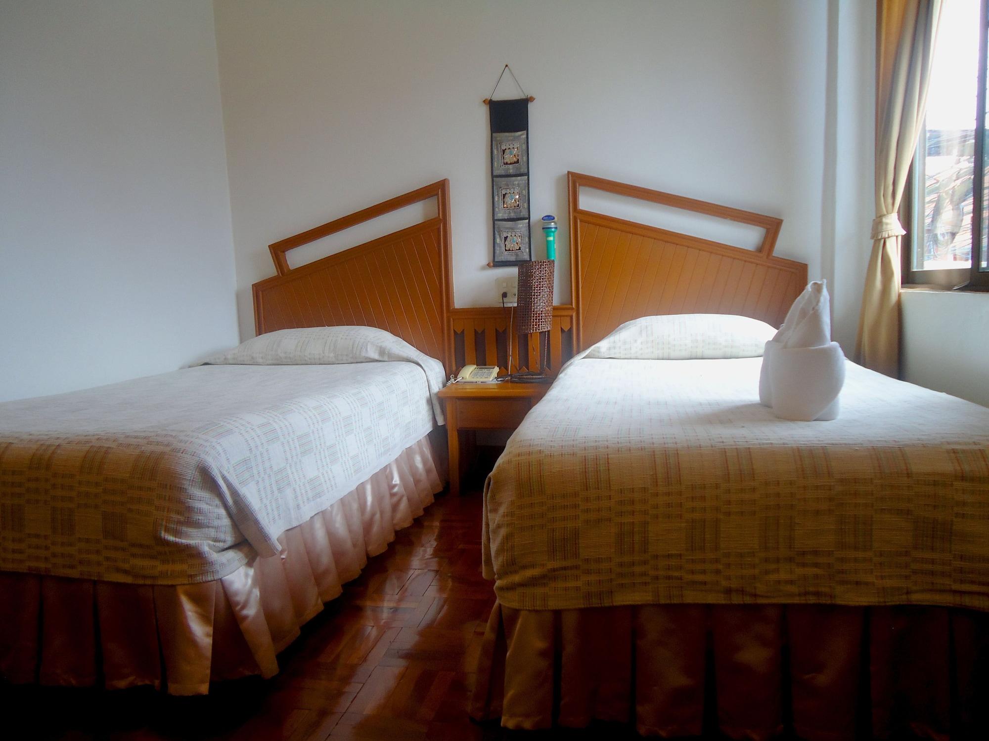 Baiyoke Chalet Hotel Mehongszon Kültér fotó