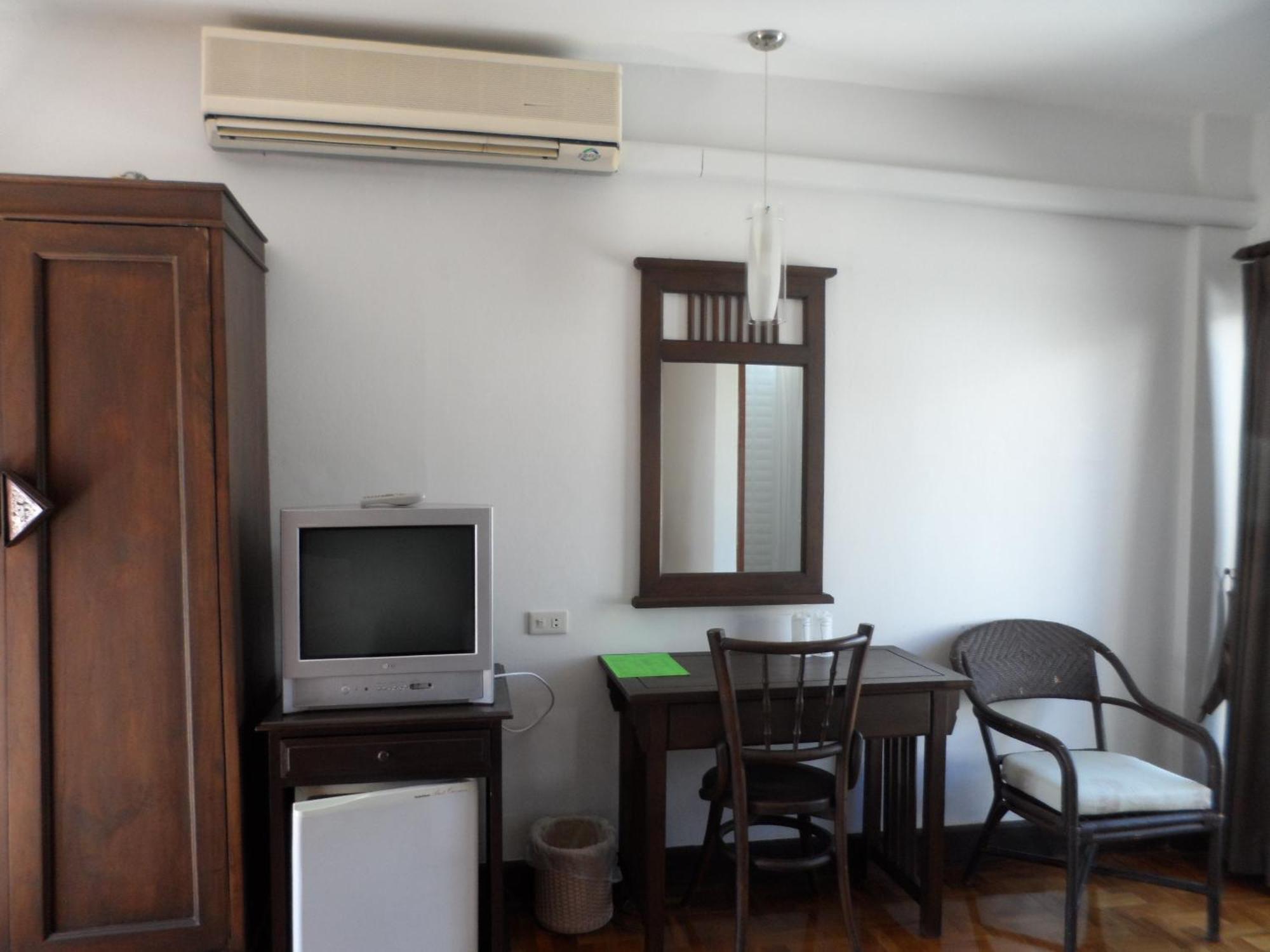 Baiyoke Chalet Hotel Mehongszon Kültér fotó
