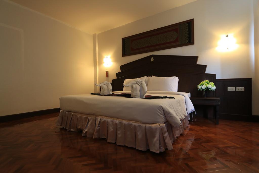 Baiyoke Chalet Hotel Mehongszon Kültér fotó