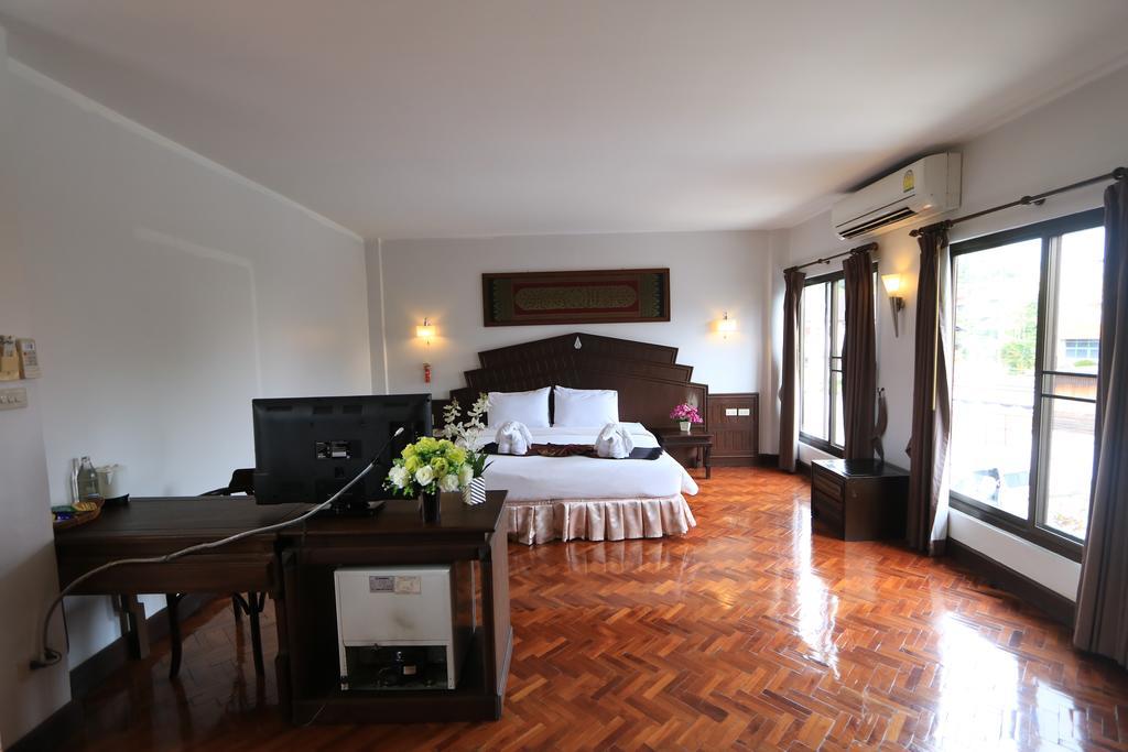 Baiyoke Chalet Hotel Mehongszon Kültér fotó