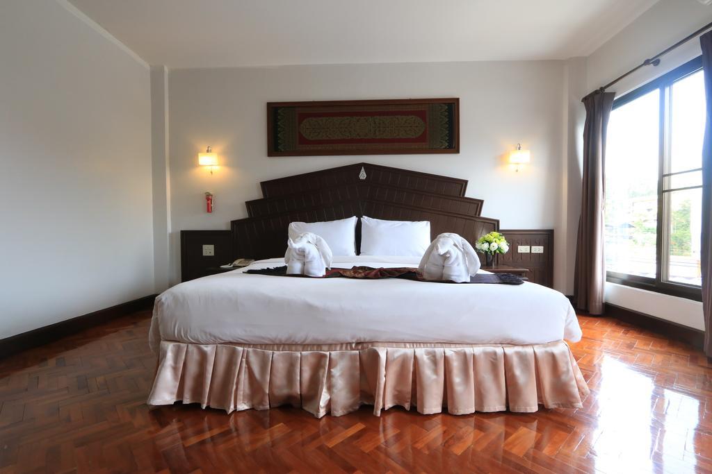 Baiyoke Chalet Hotel Mehongszon Kültér fotó