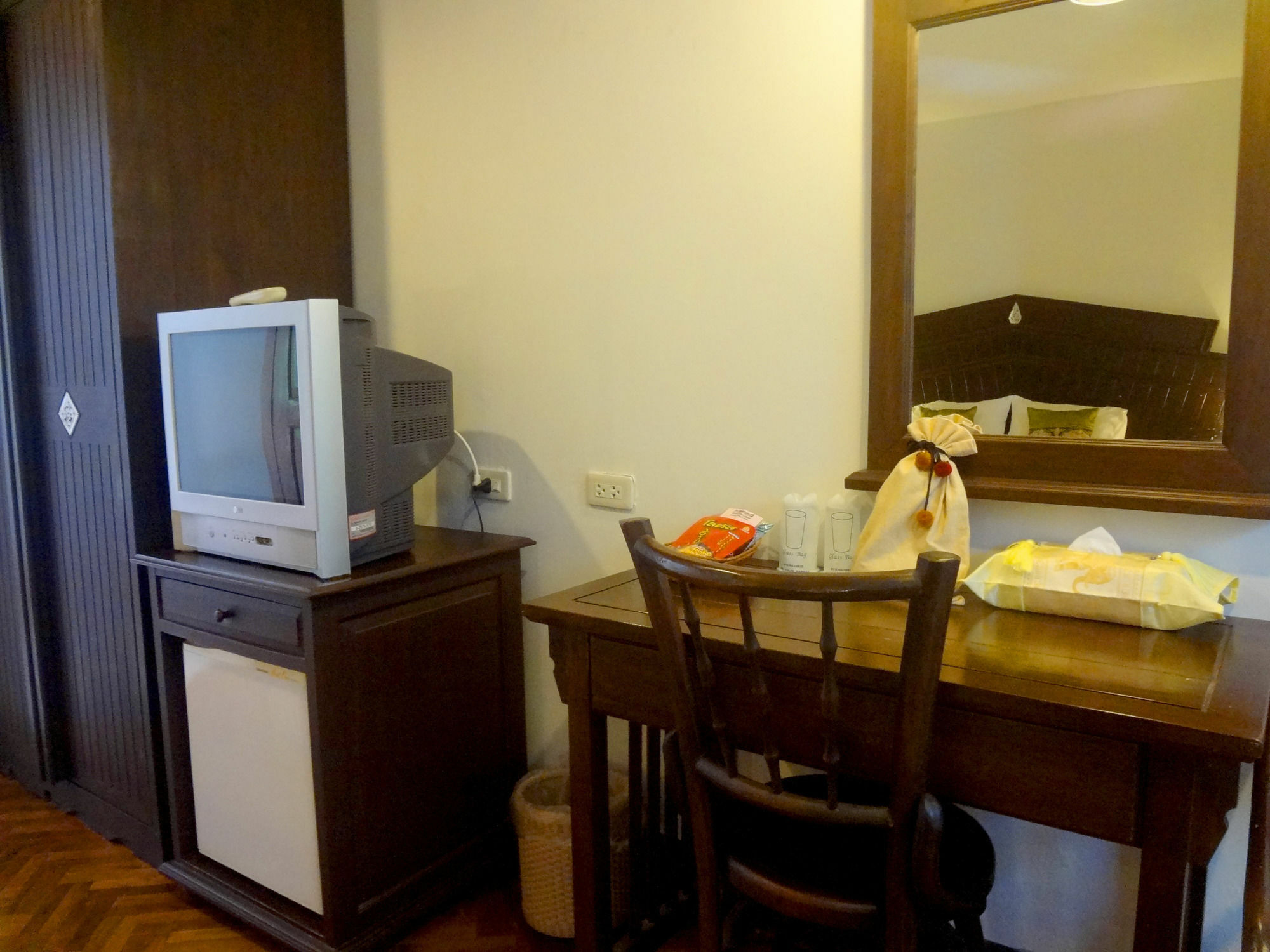 Baiyoke Chalet Hotel Mehongszon Kültér fotó