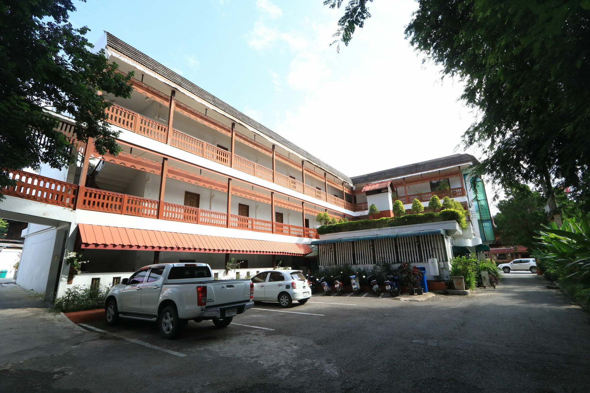 Baiyoke Chalet Hotel Mehongszon Kültér fotó