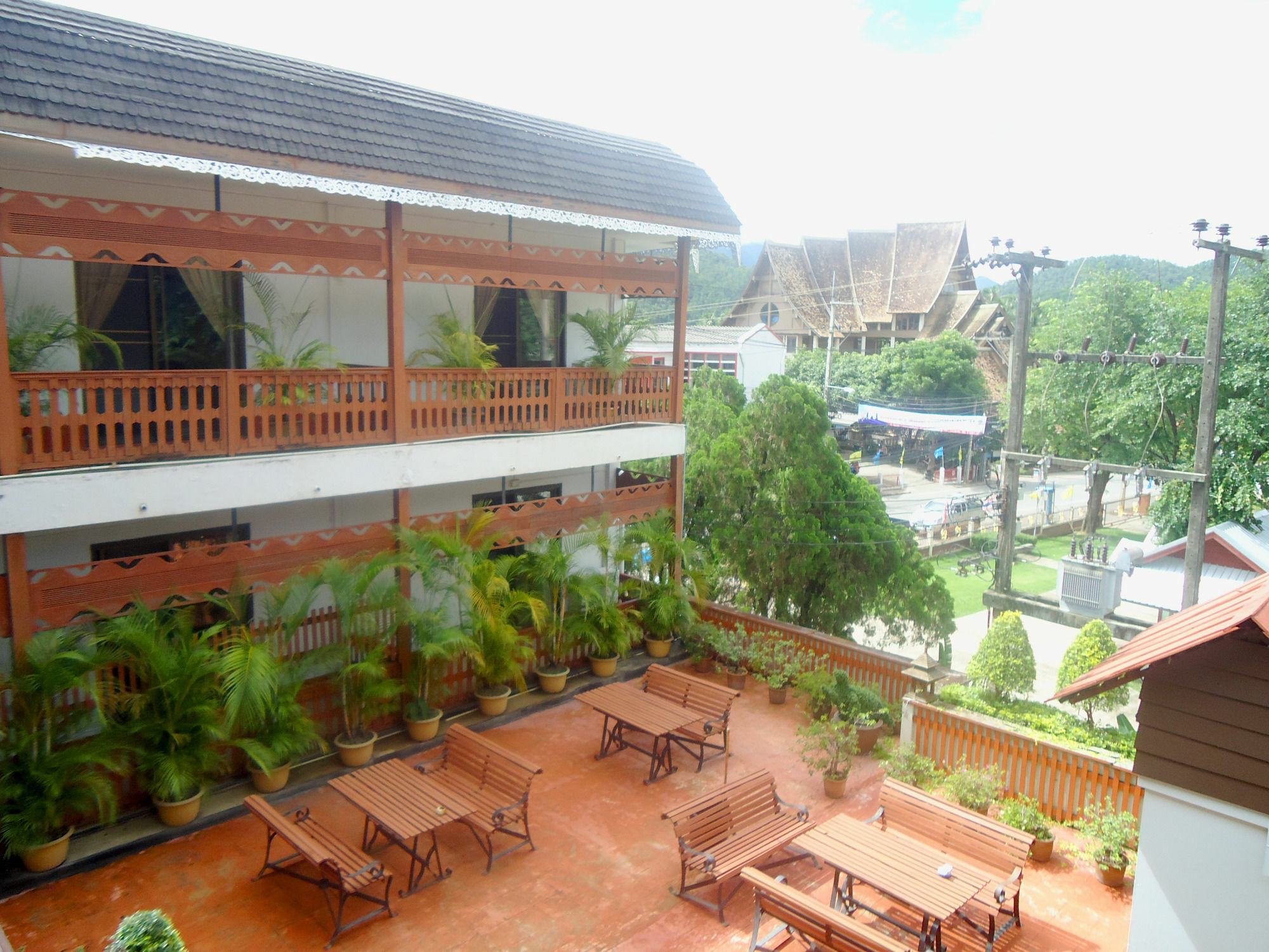 Baiyoke Chalet Hotel Mehongszon Kültér fotó