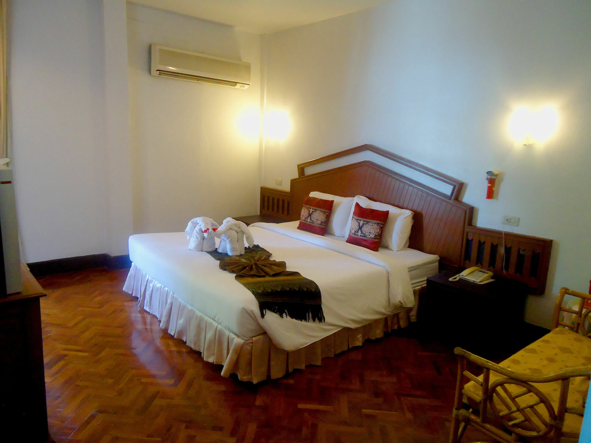 Baiyoke Chalet Hotel Mehongszon Kültér fotó